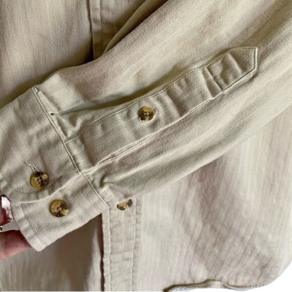 IZOD Mens Long Sleeve Button Down Shirt Large - Picture 4 of 7